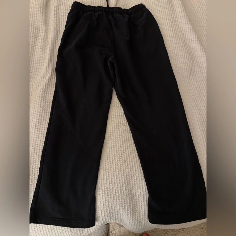 Black Alo Set - Picture 6 of 9